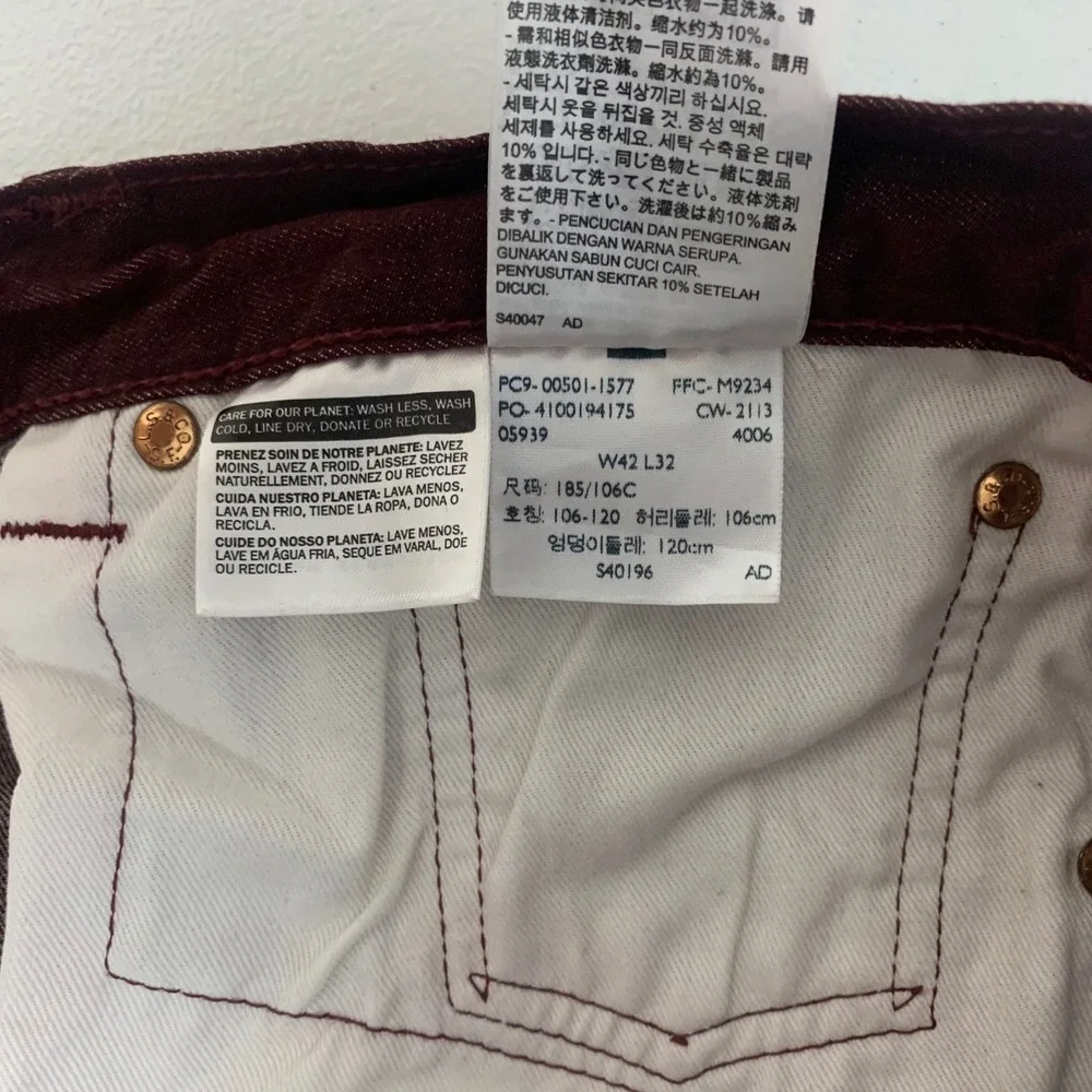 Levi's 501 Original Jeans Mens W42 L32 Burgundy‎ Maroon Button Fly Straight Leg